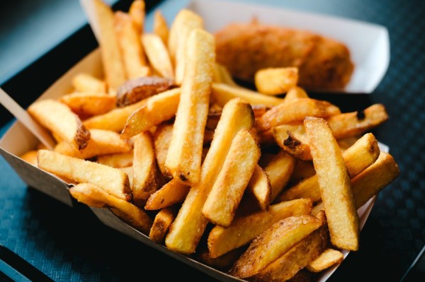 french-fries-9526278_1280